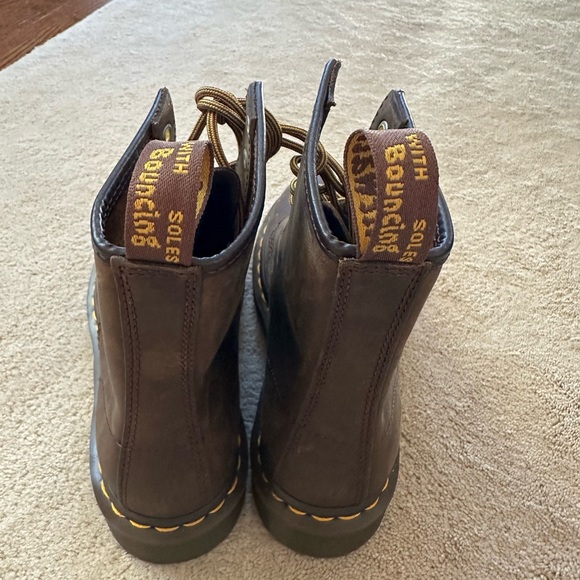 New size 6M 7L Dr. Martens 1460 Crazy Horse Leather Boot - Picture 7 of 9